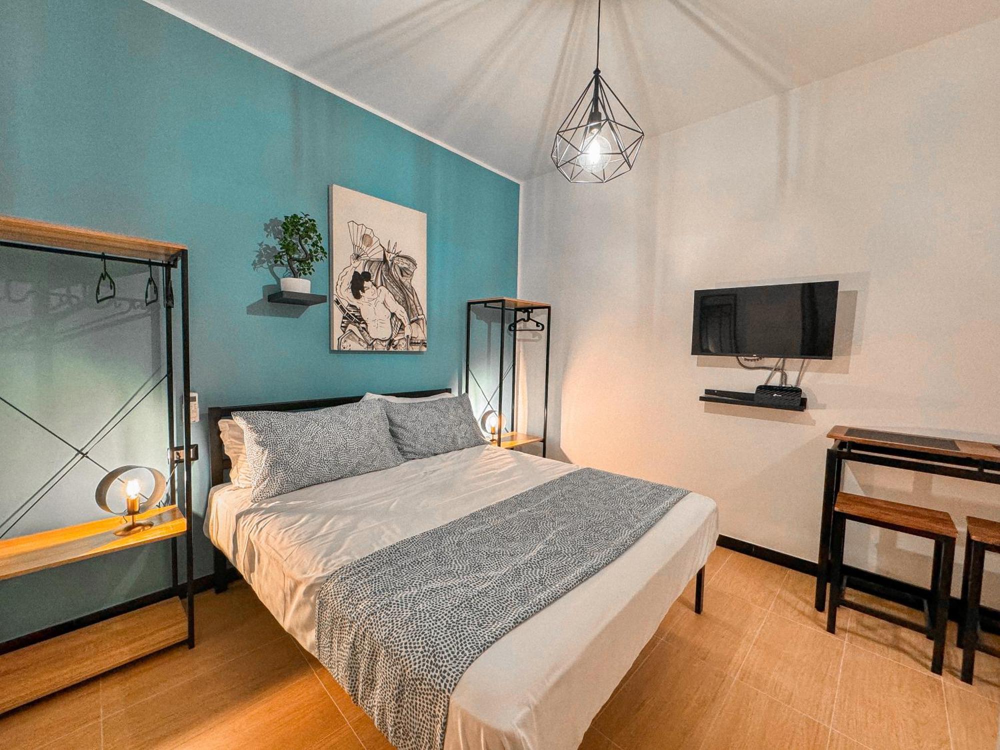 The Quarters Naples Apartments Bagian luar foto