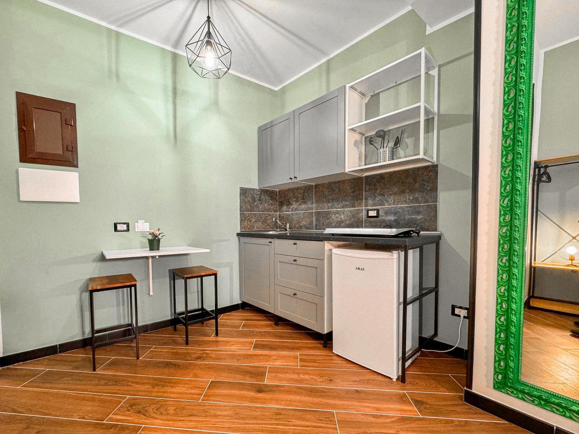 The Quarters Naples Apartments Bagian luar foto