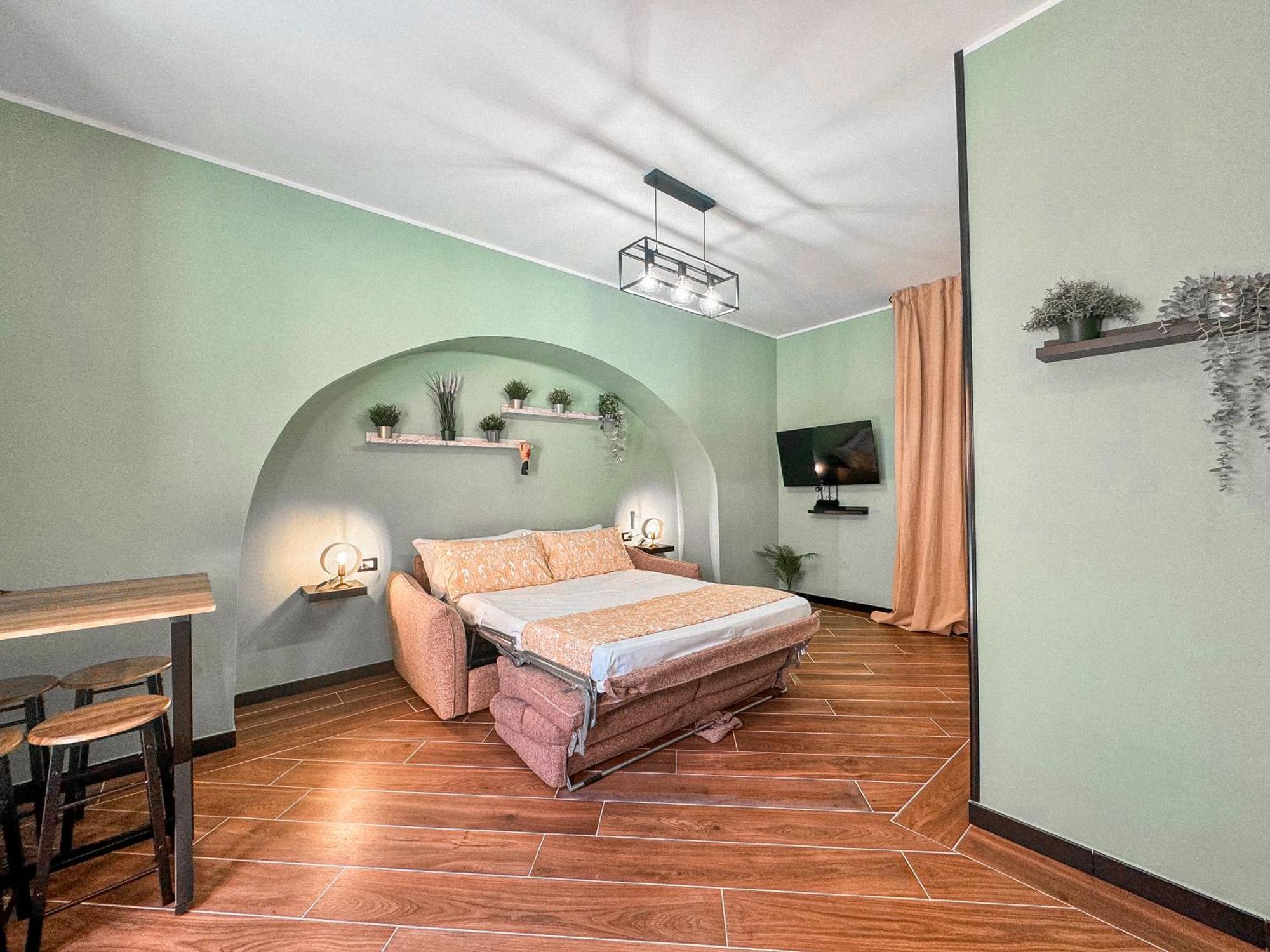 The Quarters Naples Apartments Bagian luar foto